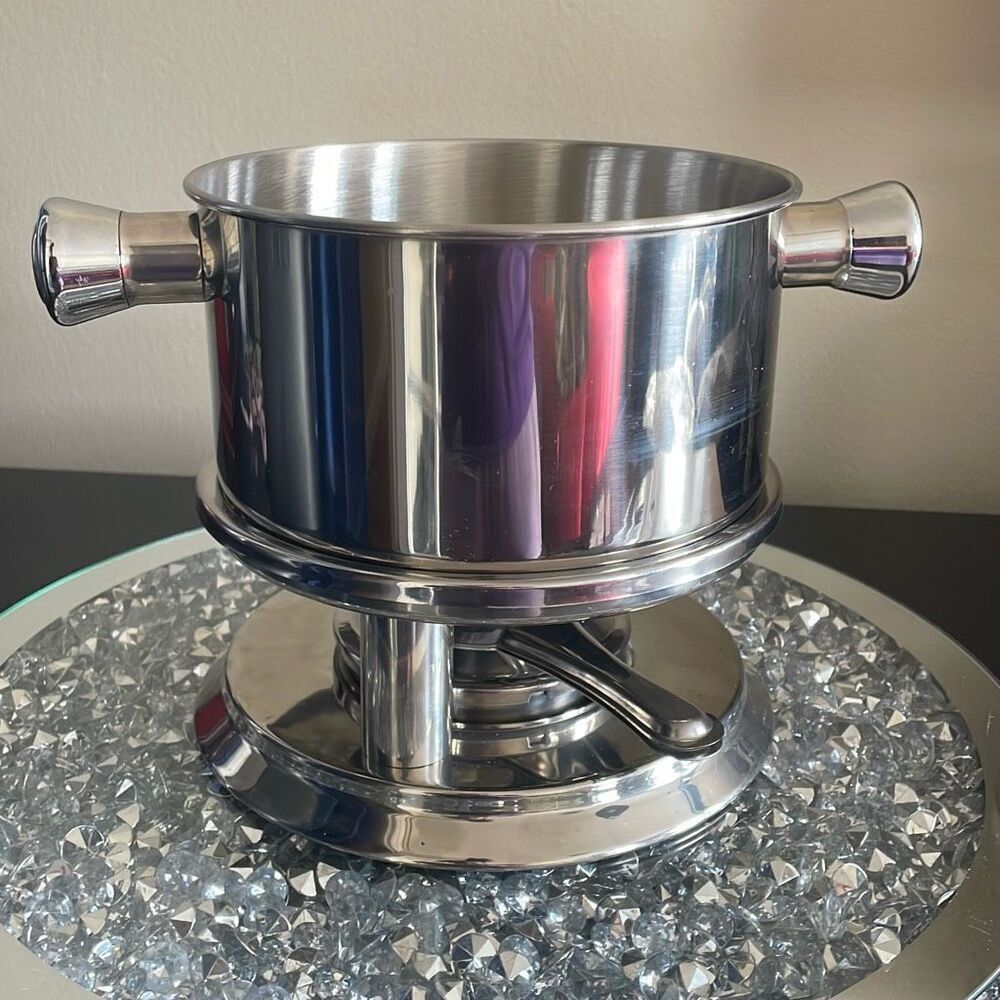 Sagaform small portable silver stainless steel fondue set with out forks preown